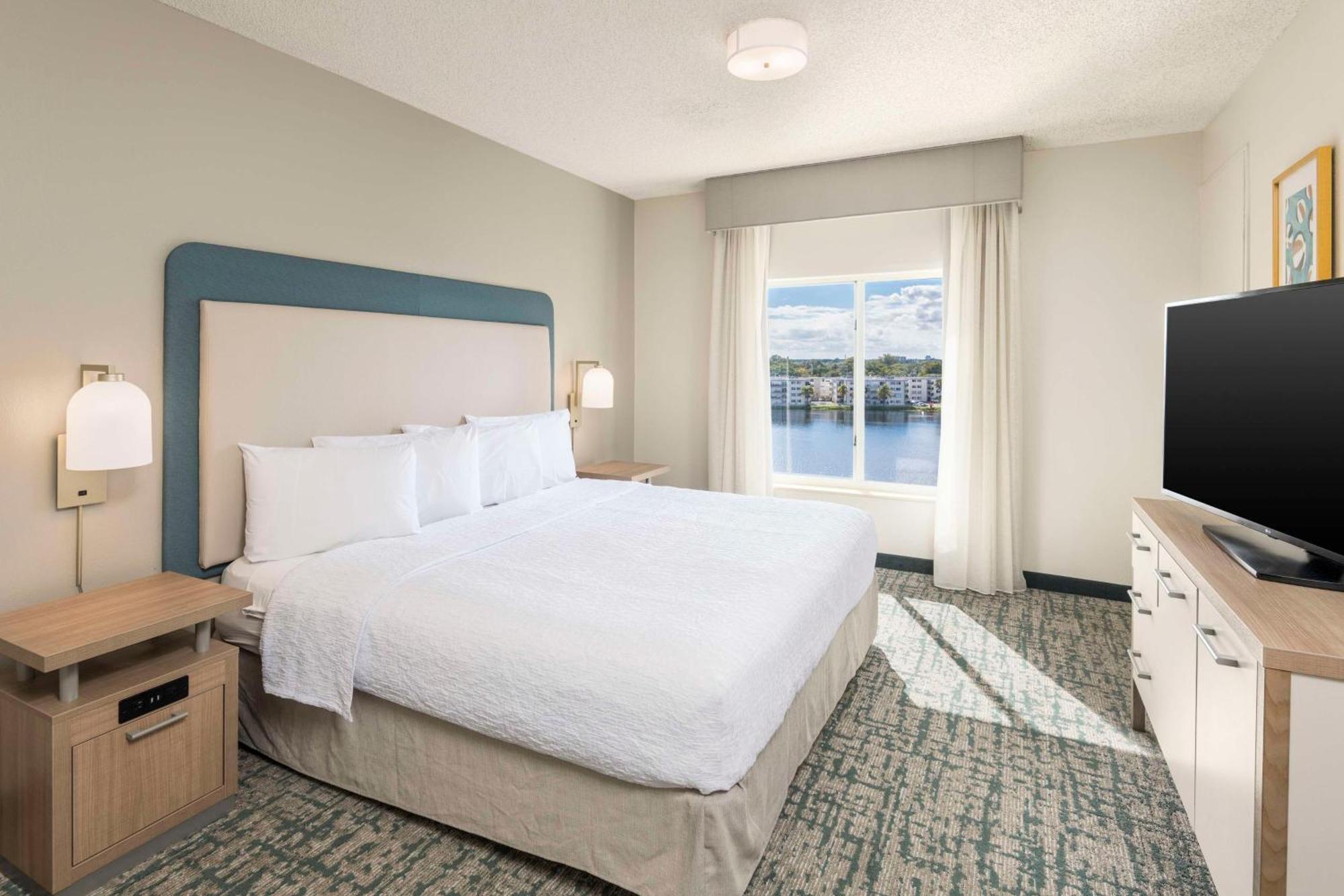Homewood Suites Miami Airport/Blue Lagoon Miami Springs Dış mekan fotoğraf