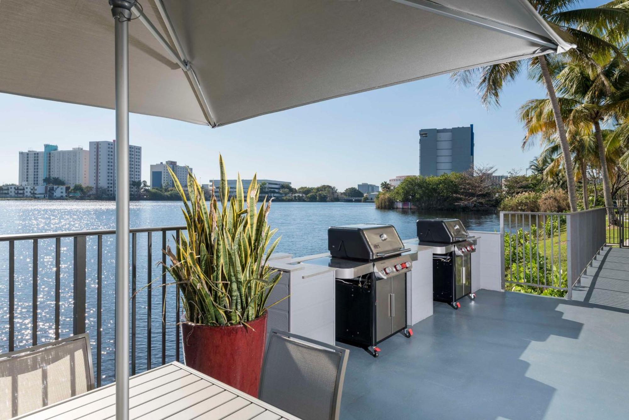 Homewood Suites Miami Airport/Blue Lagoon Miami Springs Dış mekan fotoğraf